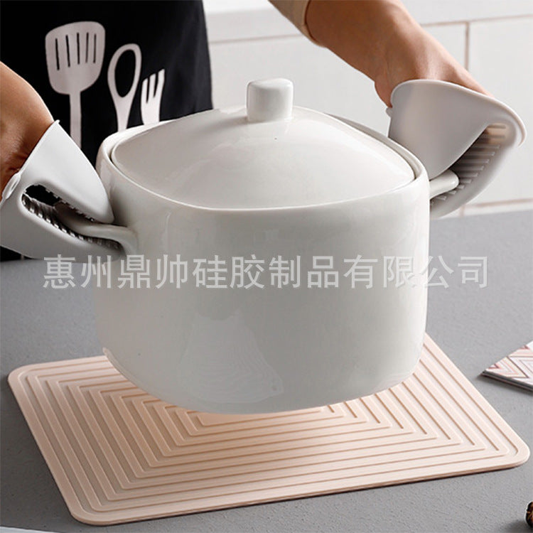 Large 29cm Silicone Pot Mat Square Thickeneded Insulation Mat Anti-Slip Corrugated Kitchen Table Casserole Mat Anti-Heat