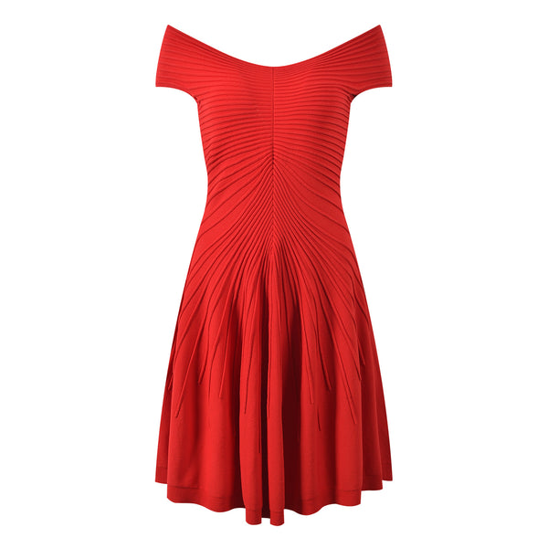 Vestido Sin Mangas con Escote V — Silueta Tipo A Femenina - QueensalesOF