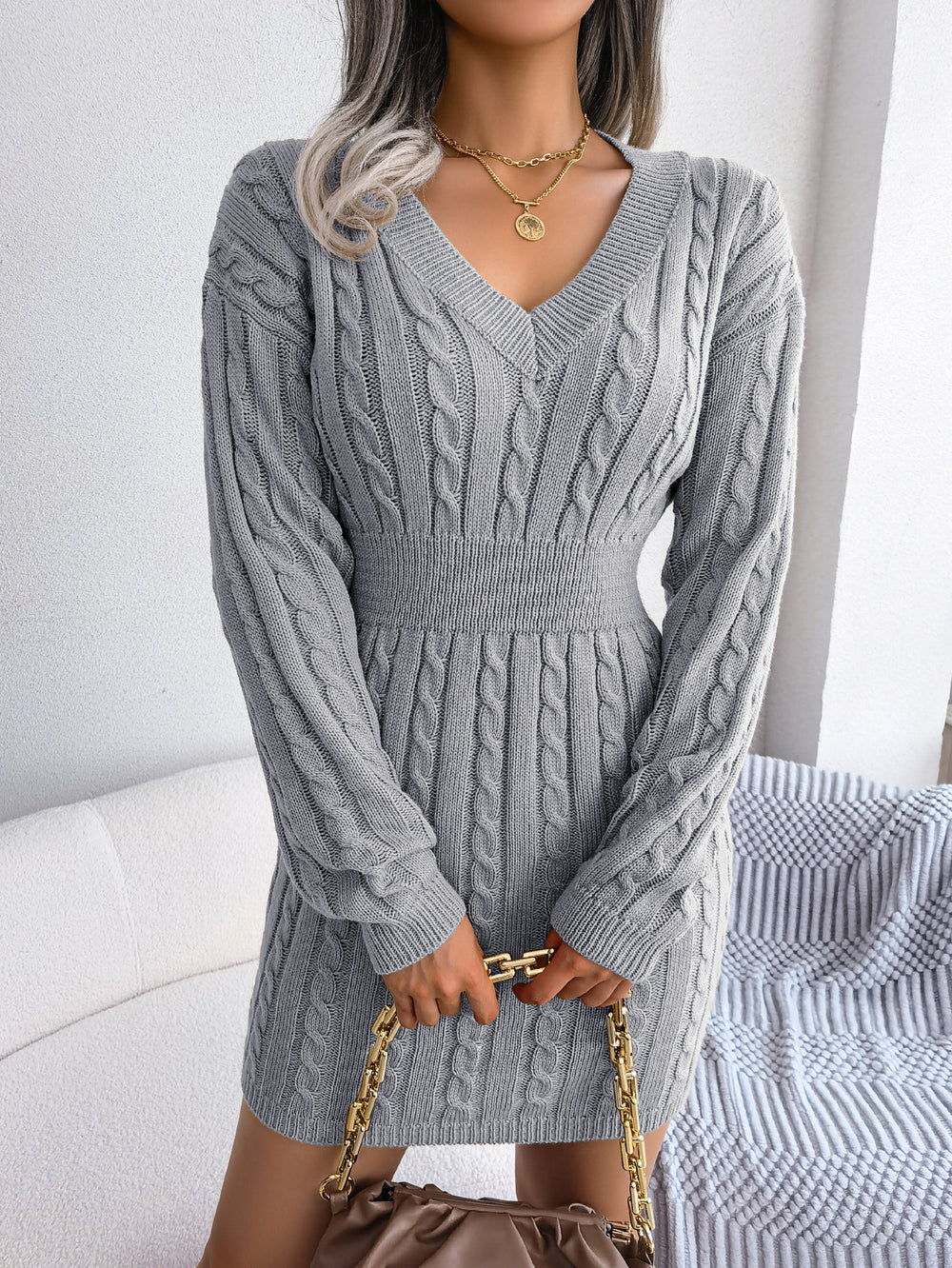 Vestido Sweater con Twist en la Cintura — Estilo Otoño Moderno - QueensalesOF