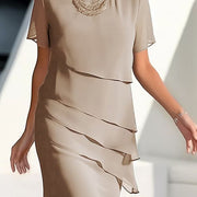Vestido con Brillos y Volantes — Casual con Personalidad - QueensalesOF