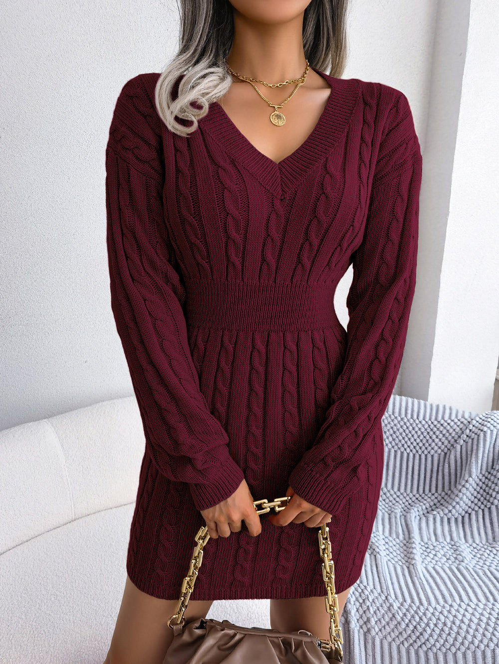 Vestido Sweater con Twist en la Cintura — Estilo Otoño Moderno - QueensalesOF