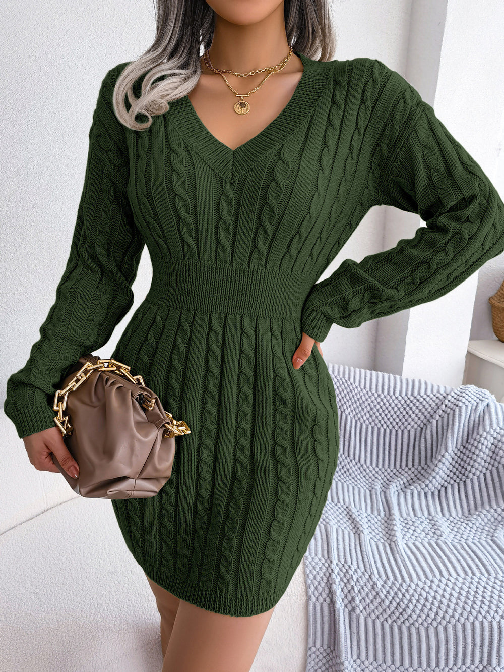 Vestido Sweater con Twist en la Cintura — Estilo Otoño Moderno - QueensalesOF