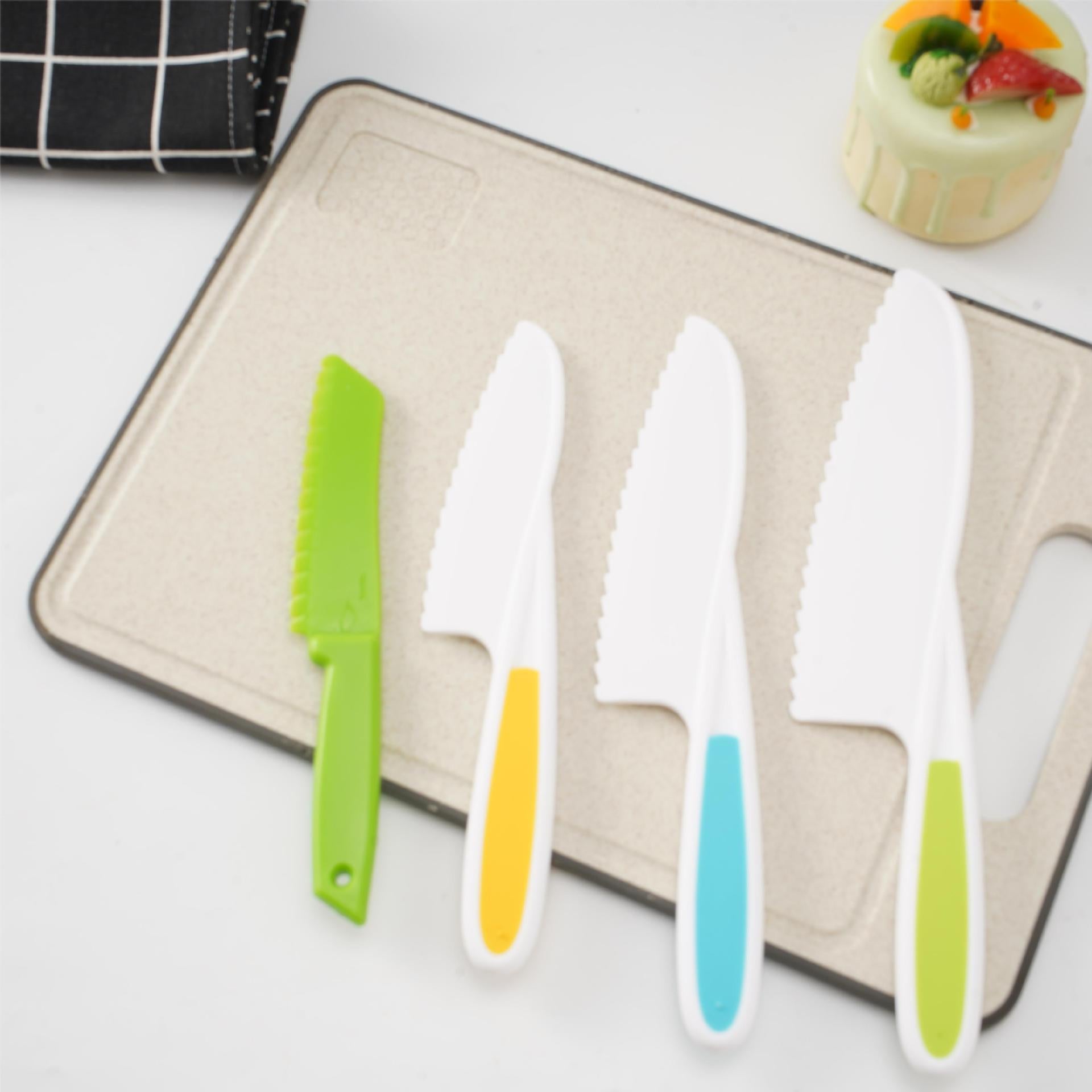 Children's Safety Food Knife Set 4-Piece Early Education Kitchen Plastic Knife Baking Bread Serrated Knife