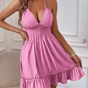 Vestido Plisado con Escote V — Elegancia Casual Moderna - QueensalesOF
