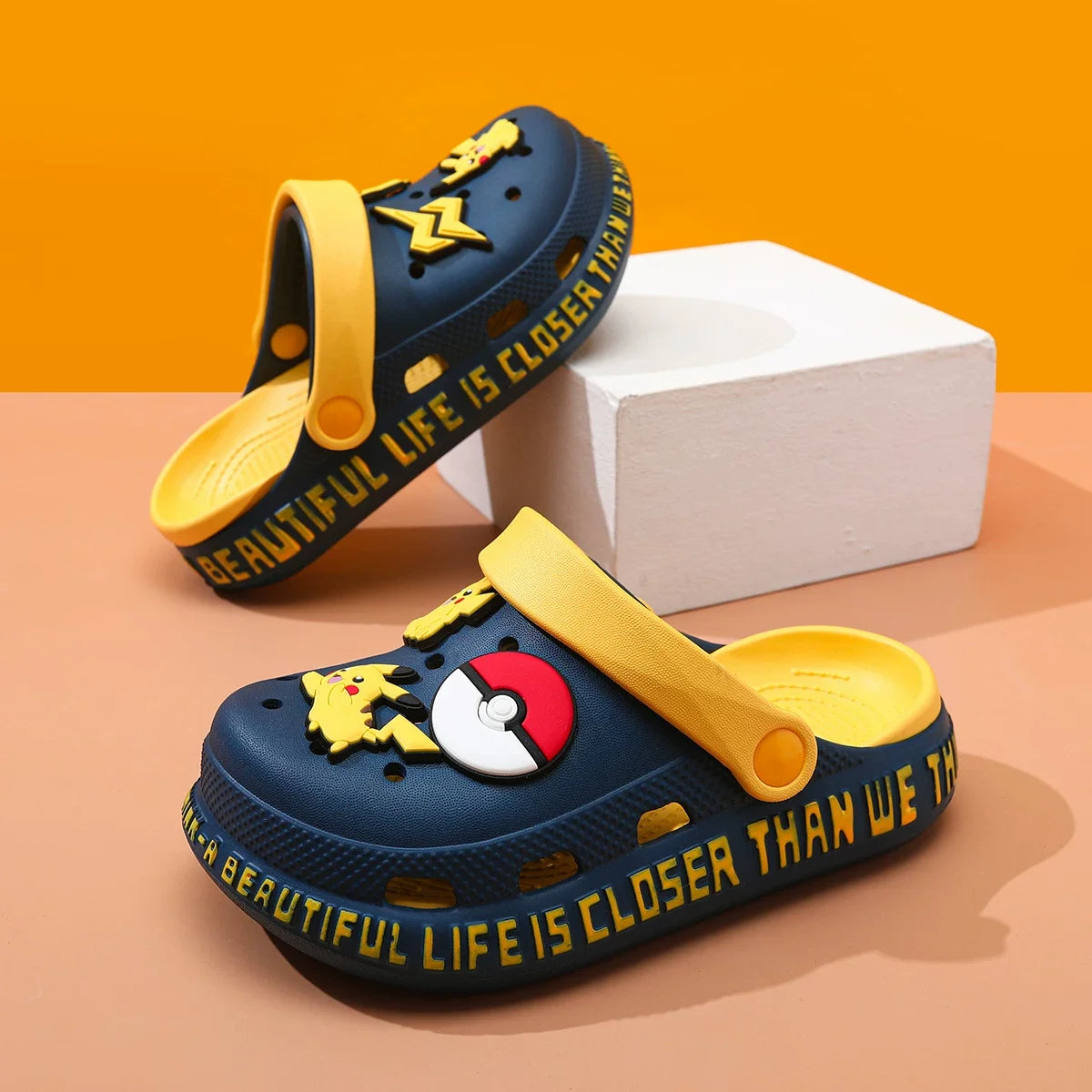 New 2026 Pikachu Clogs Breathable Non Slip Soft Sole Lightweight Summer Outdoor Casual Beach Walking Slippers Sandals