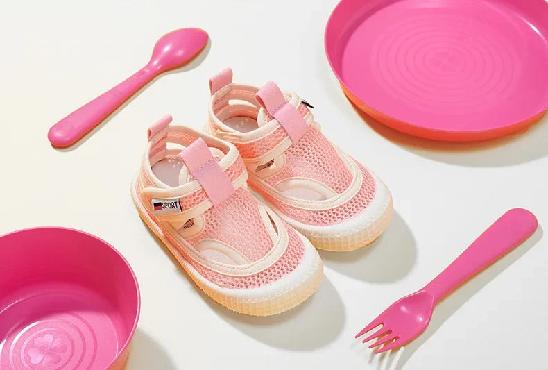 Kids Sandals Children Summer Shoes Boys Girls Half Sandals Cut-outs Hollow Fashion Toe-capped Candy Color Soft Breathable 21-30