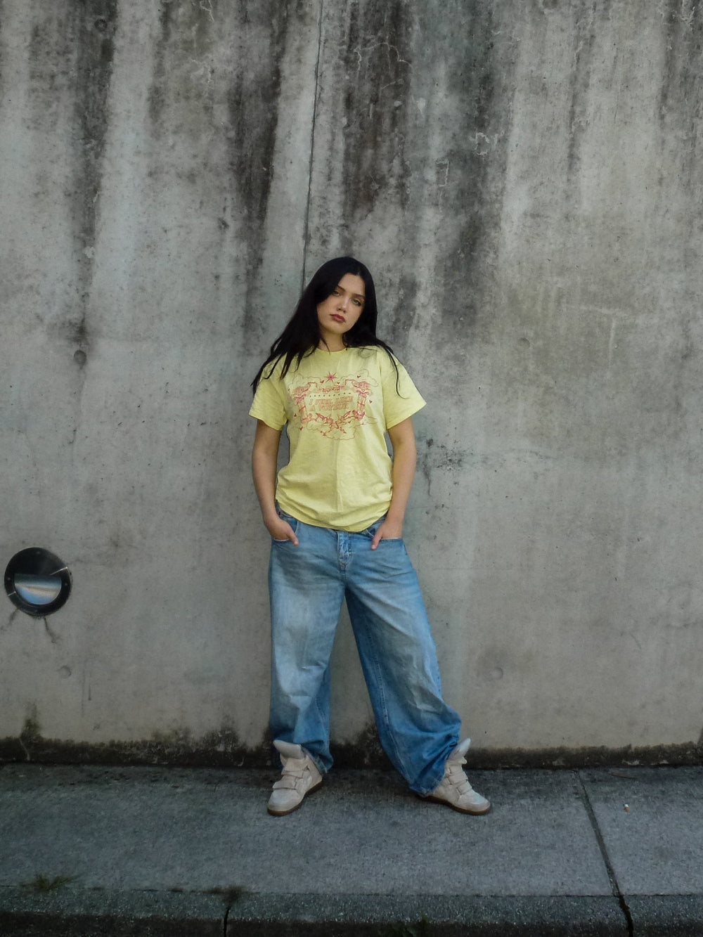 i feel like a voyeur tee - QueensalesOF